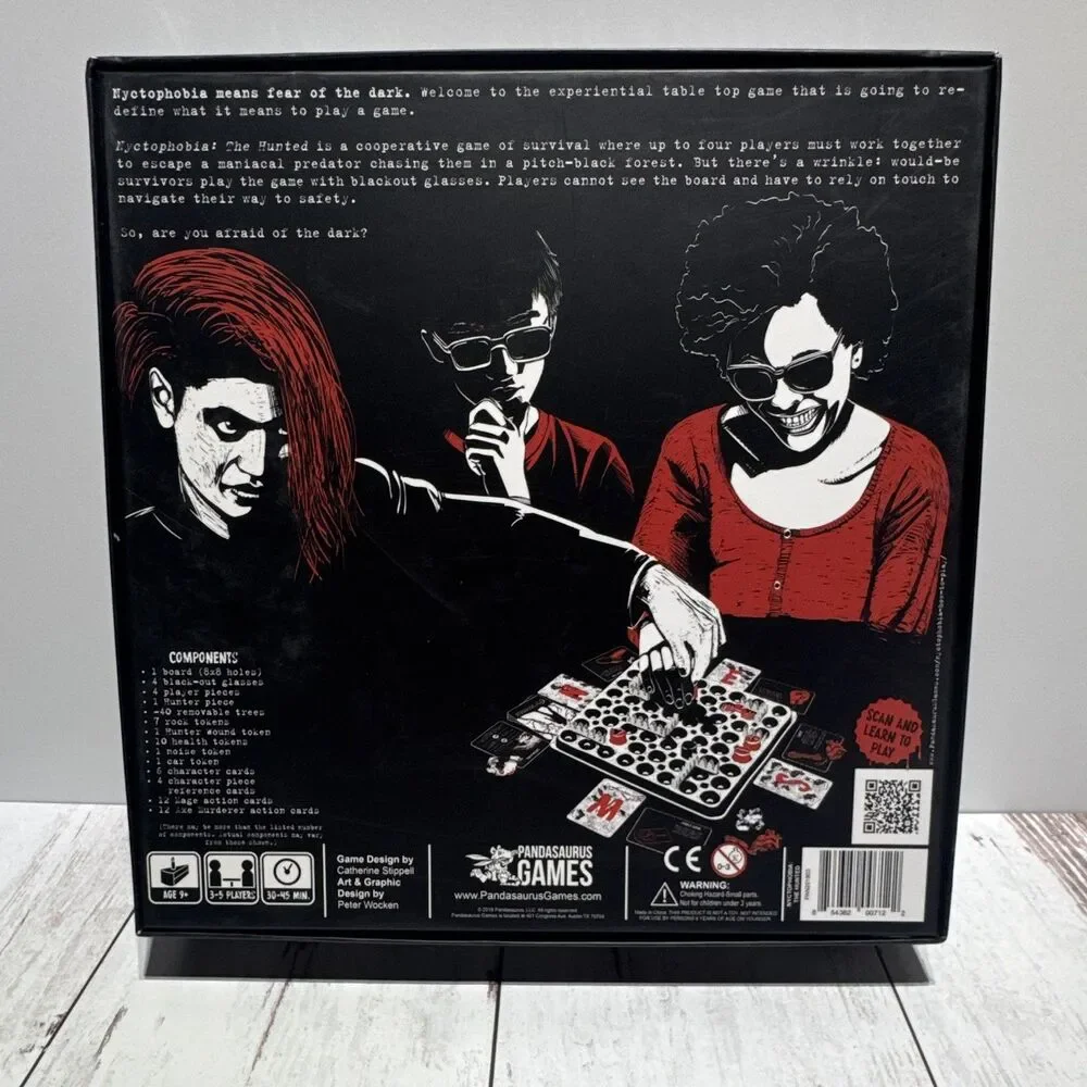 Pandasaurus Games Nyctophobia: The Hunted Board Game Co-op 3P Ages 9+ 2018 Award